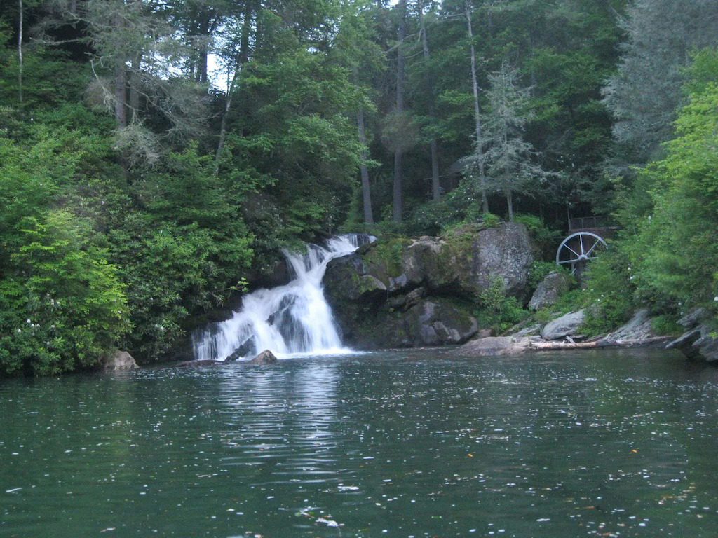 lake front vacation homes glenville