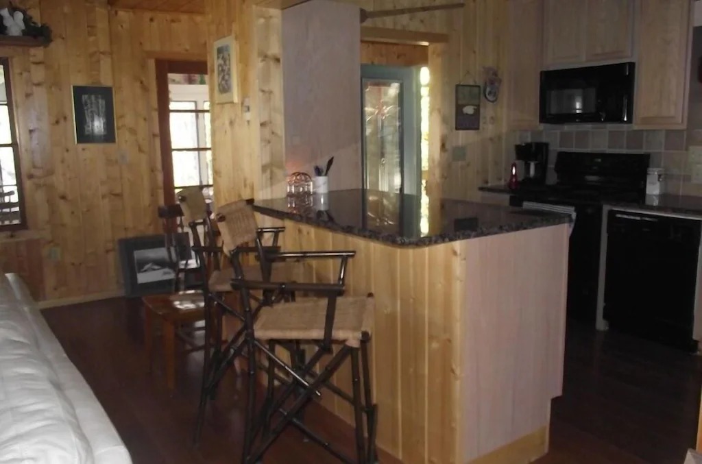 Glenville vacation homes for rent