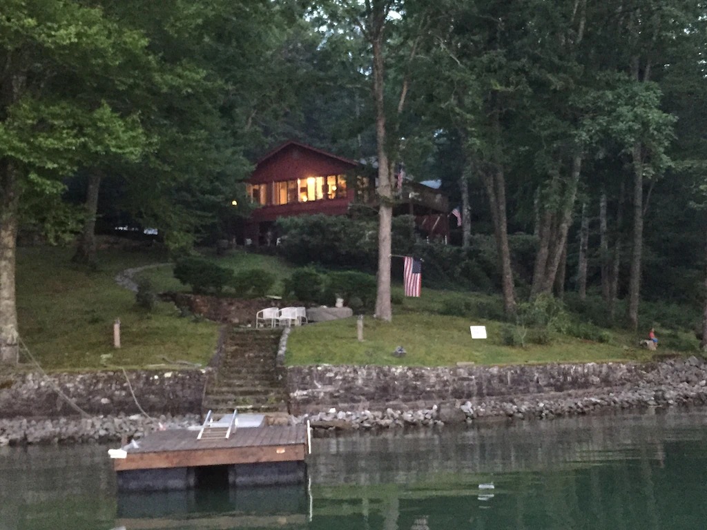 Glenville vacation homes by owner